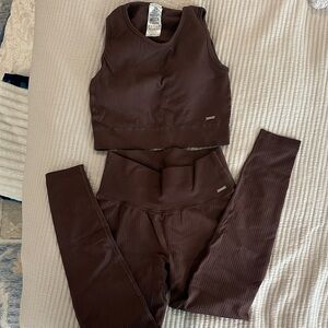 LiliasRibbed Activewear Set